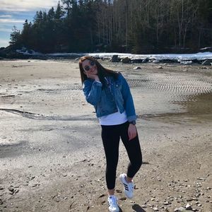 Meet your Posher, Allyscia